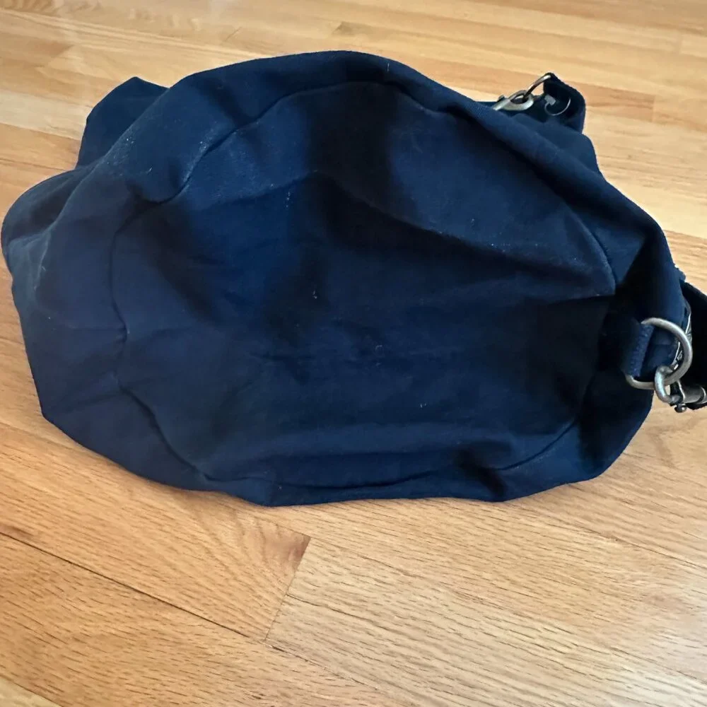 Eddie Bauer Convertible Duffel Bag/Shoulder Bag